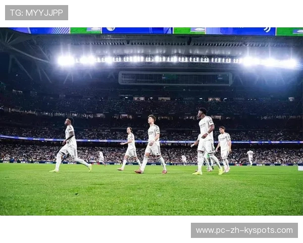 皇马小将闪耀赛场，老将表现稳健，皇马小组