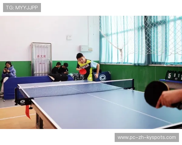 乒乓球协会推动青少年网络教学资源与教学包建设，学校乒乓球协会